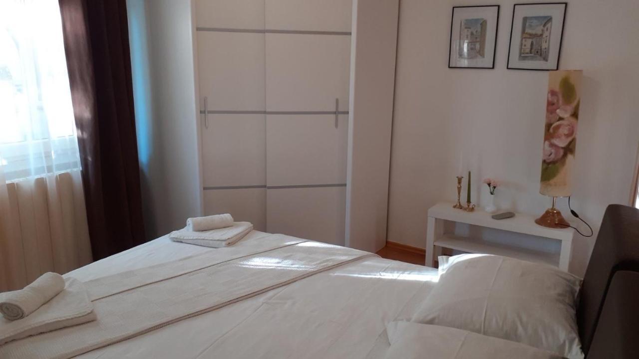 Apartment Andreja เซนญ์ ภายนอก รูปภาพ